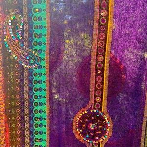100% wool and sequined scarf